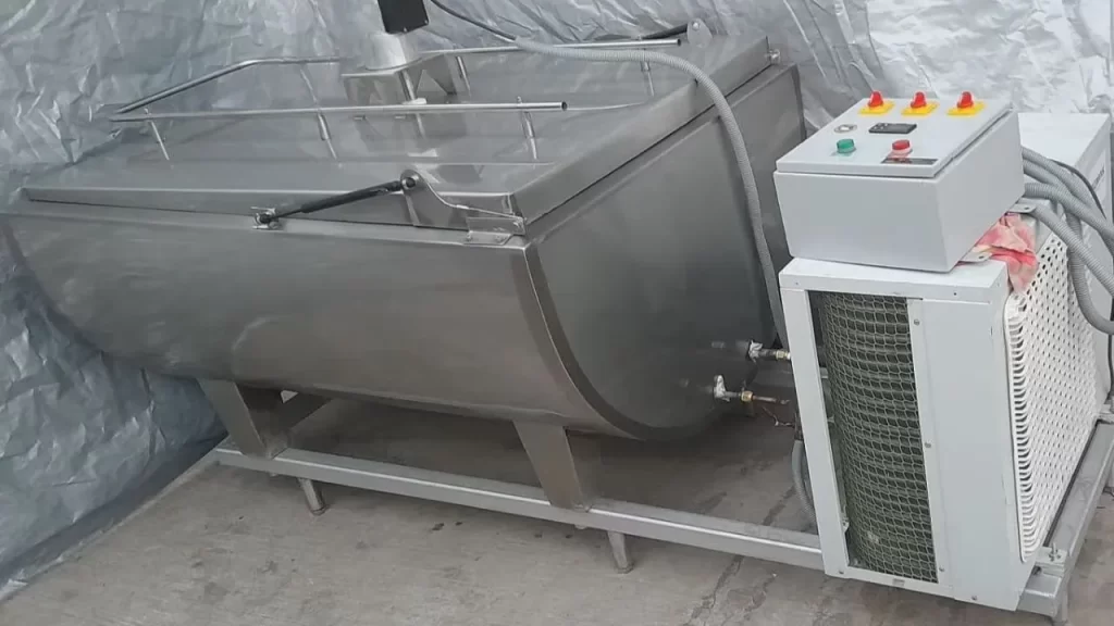 Bulk Milk Cooler