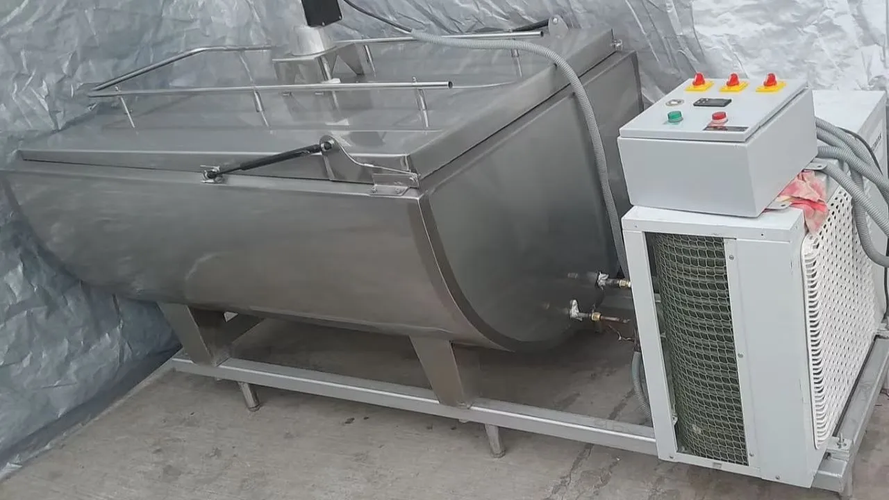 Bulk Milk Cooler