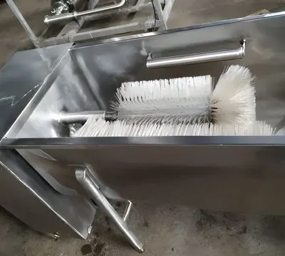 Milk Can Scrubber Machine