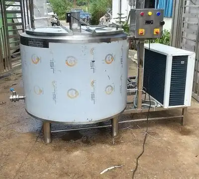 Bulk Milk Cooler